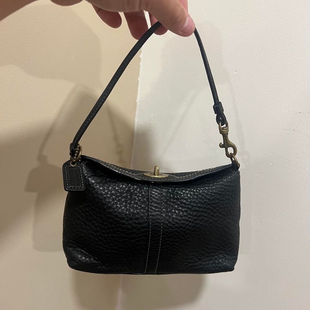 Y2K 2000s Coach Black Pebbled Leather Legacy Turn-Lock Mini Bag / Wristlet - Picture 3 of 6